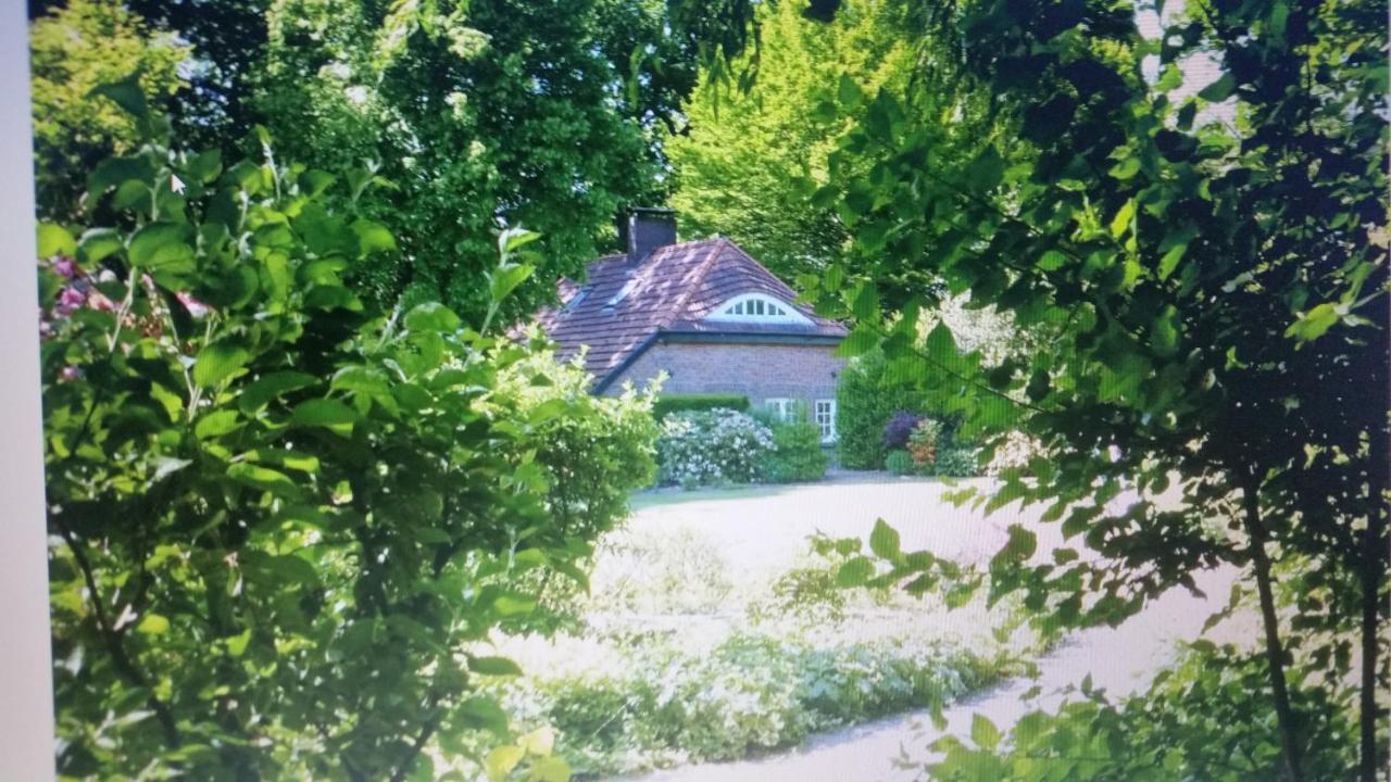 Ferienwohnung Kaminzimmer Westerstede Bagian luar foto